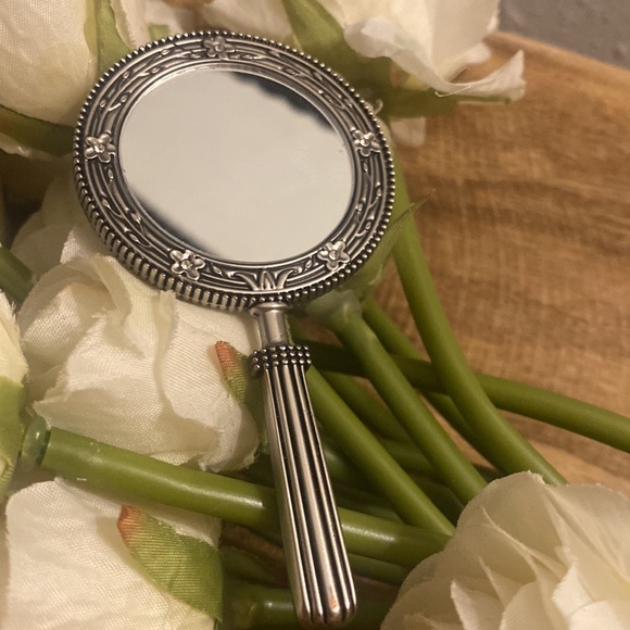 🎀 Super Cute mini purse makeup bag mirror. 💄 - Picture 2 of 6